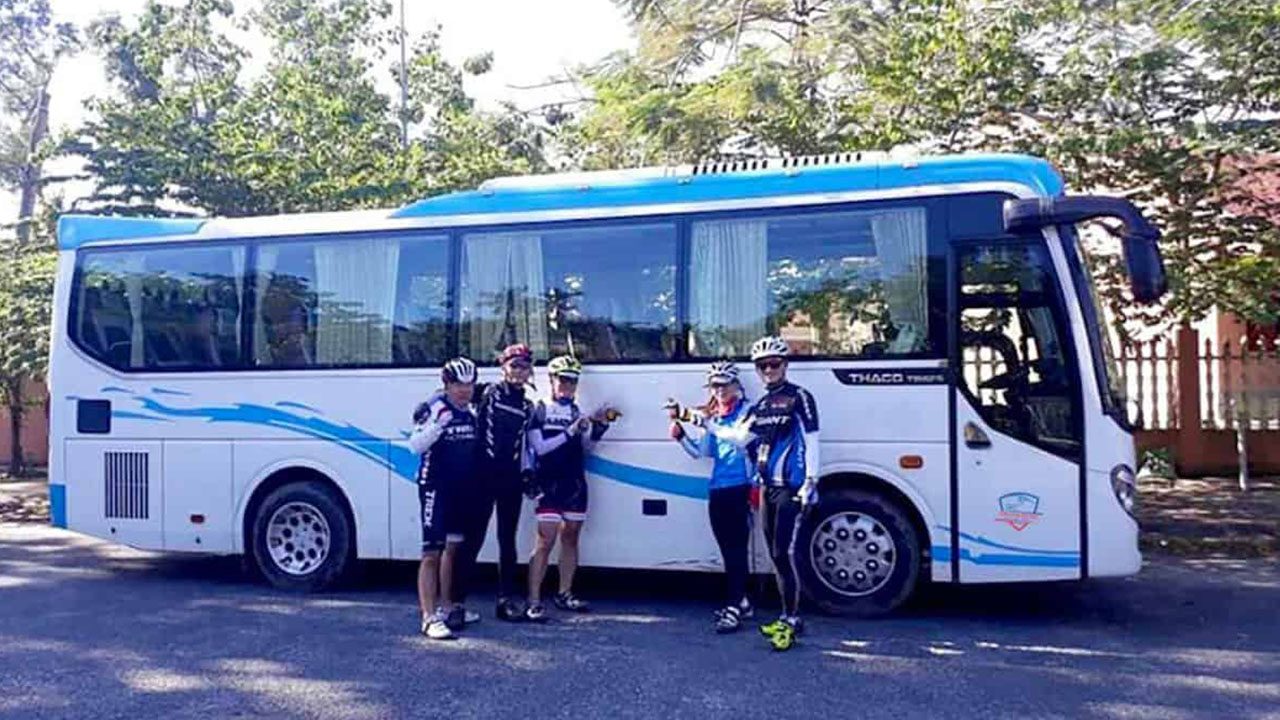 Đông Phong Transport phục vụ khách hàng chuyên nghiệp
