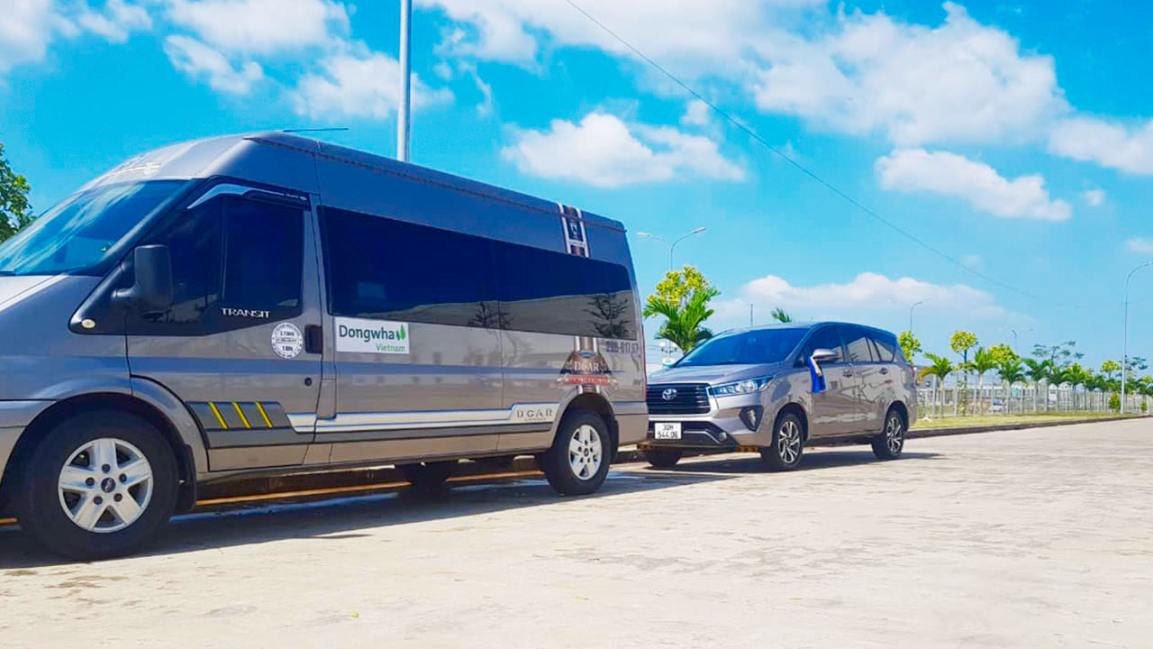 Đông Phong Transport cam kết chất lượng dịch vụ thuê xe Limousine