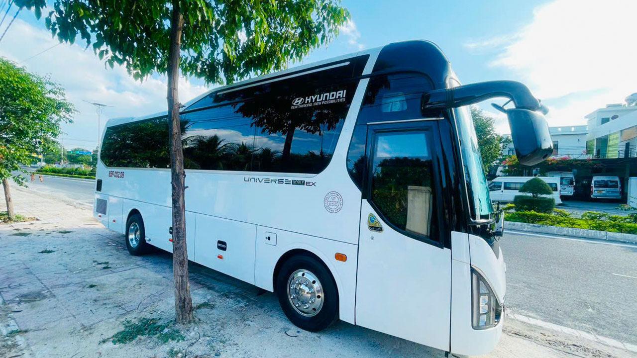 Thuê xe 35-45 chỗ đi vườn Quốc Gia Ba Vì