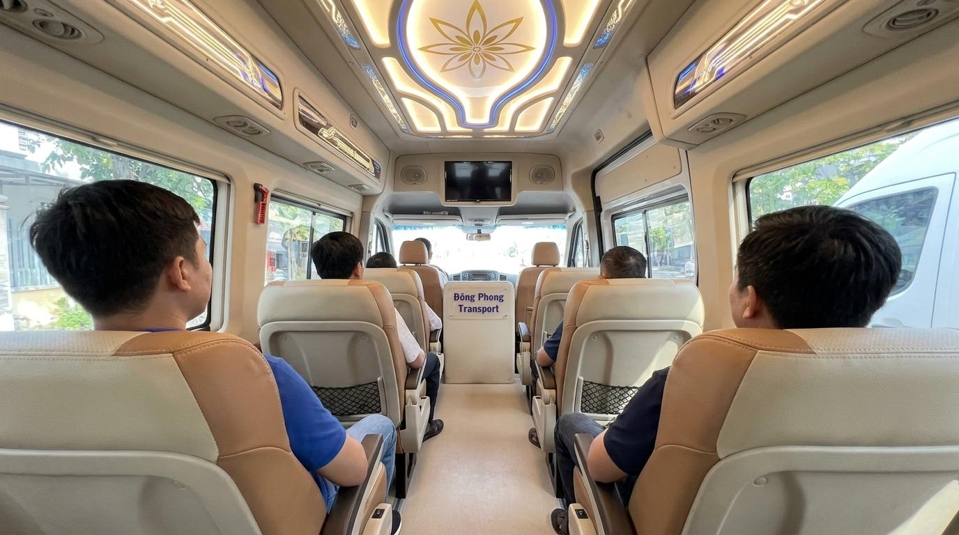 Cho thuê xe Limousine 11 đến 12 chỗ trần sao Rolls-Royce phục vụ công tác Đông Phong Transport
