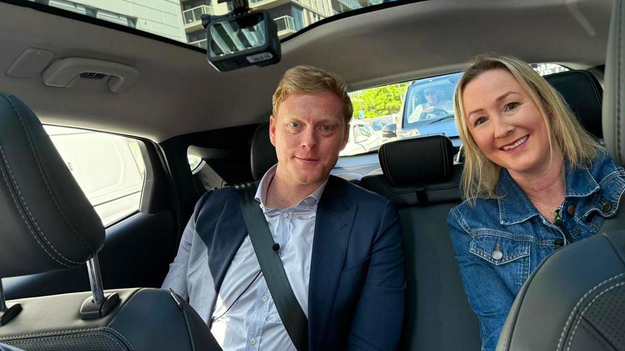 Dịch Vụ Đưa Đón Chuyên Nghiệp – An Toàn