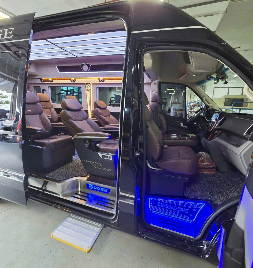 Dòng Limousine đem lại sự sang trọng cho người thuê