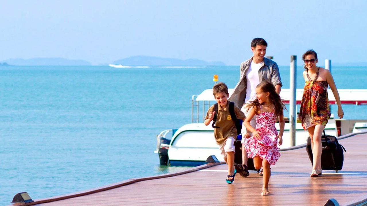 Phản hồi và đánh giá của khách hàng về các công ty du lịch