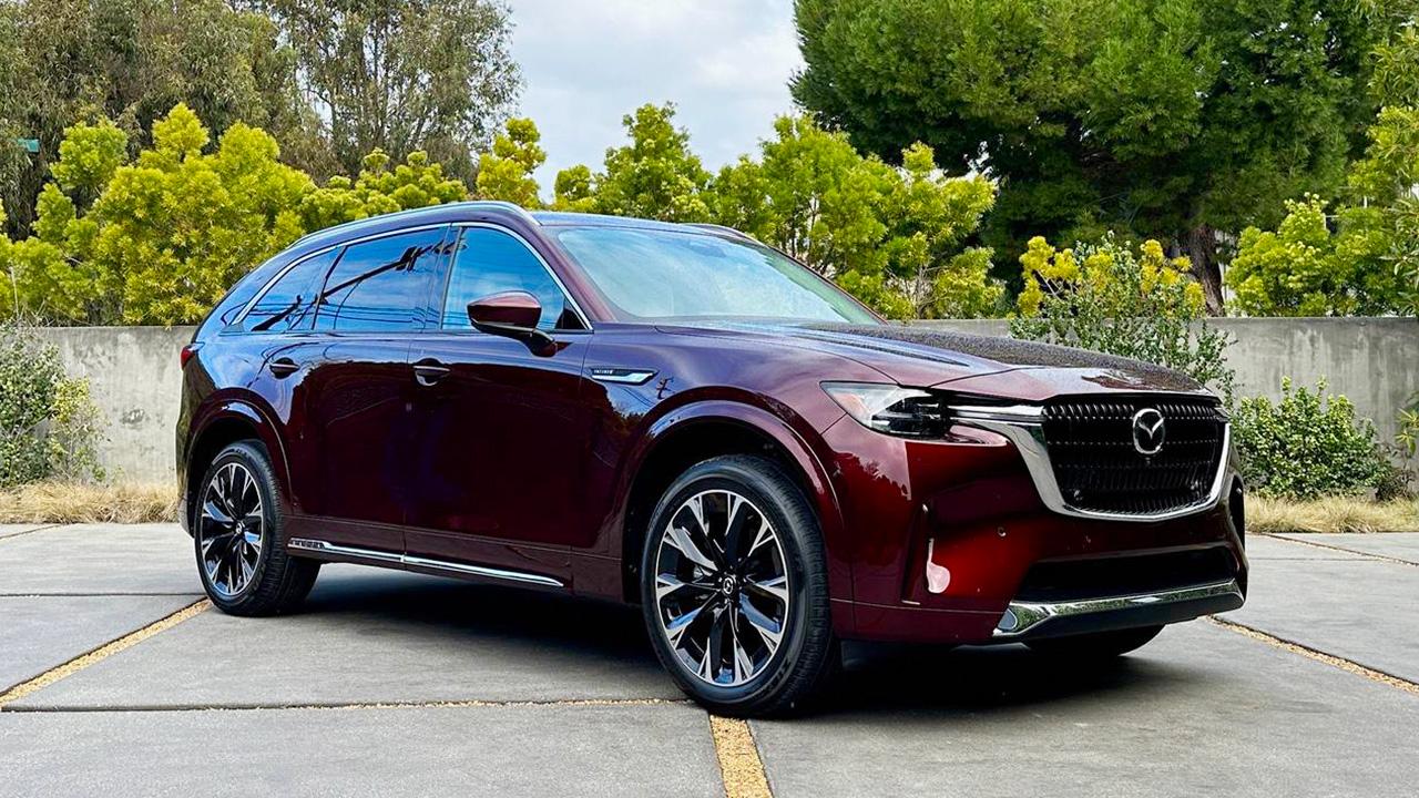Mazda – Sang trọng, thể thao và an toàn