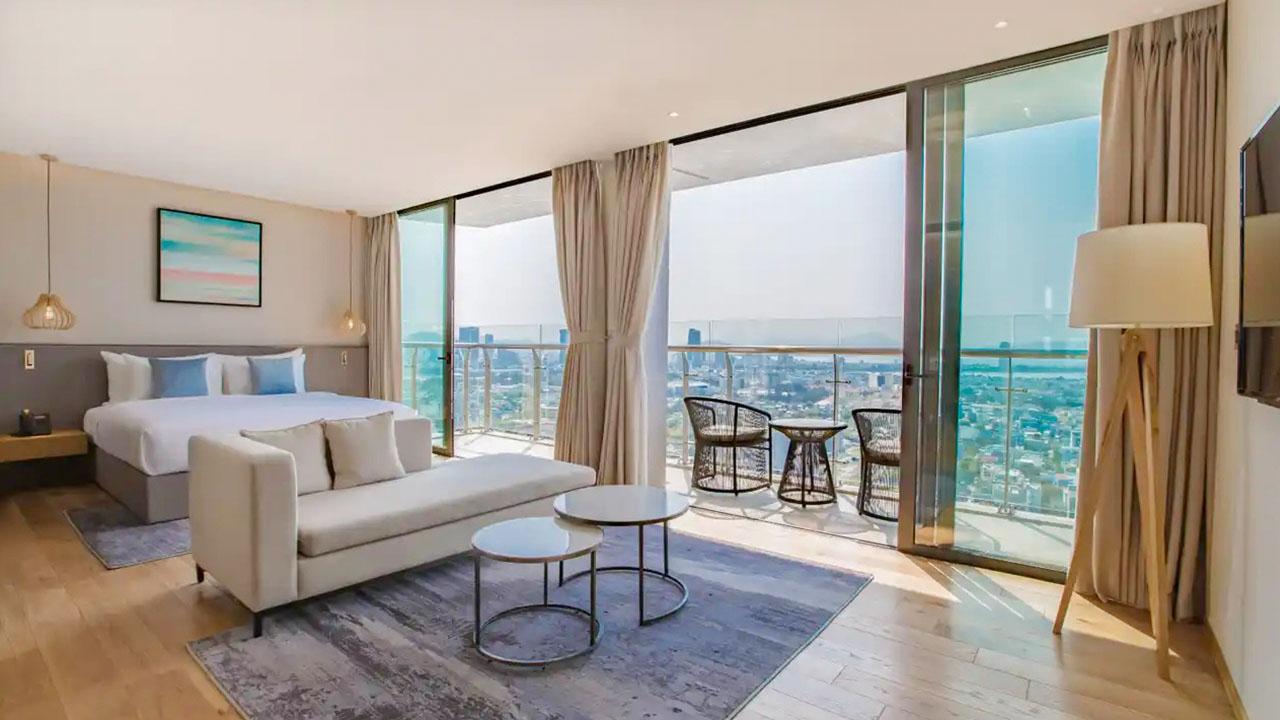 Sel de Mer Hotel & Suites