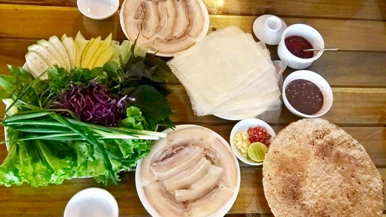 Bánh tráng cuốn thịt heo