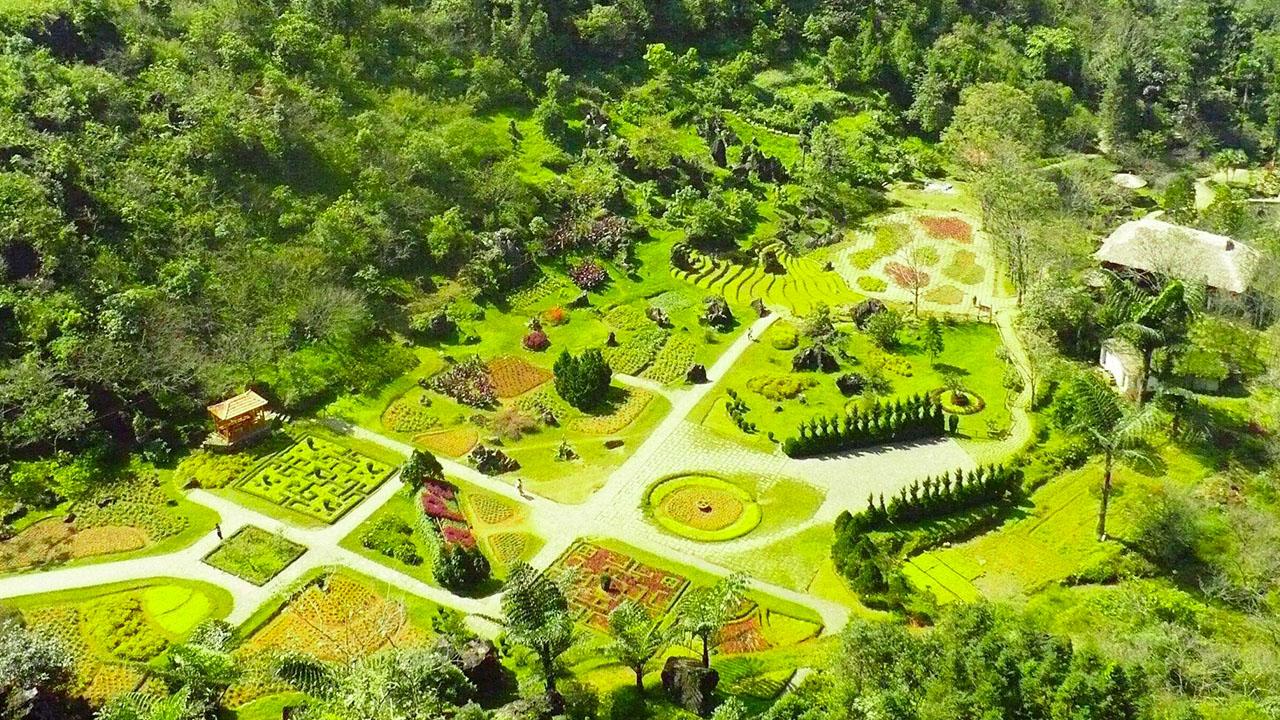 Núi Hàm Rồng sở hữu khung cảnh thiên nhiên tươi đẹp