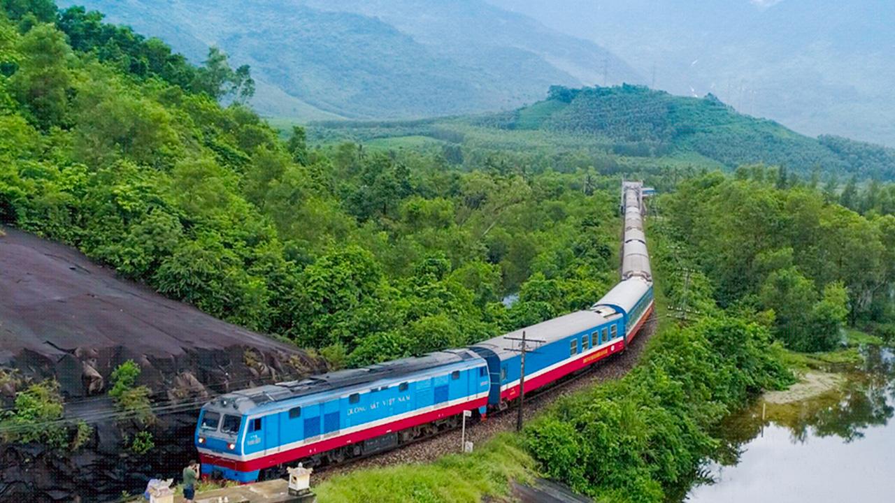 Tàu hỏa Hà Nội - Lào Cai