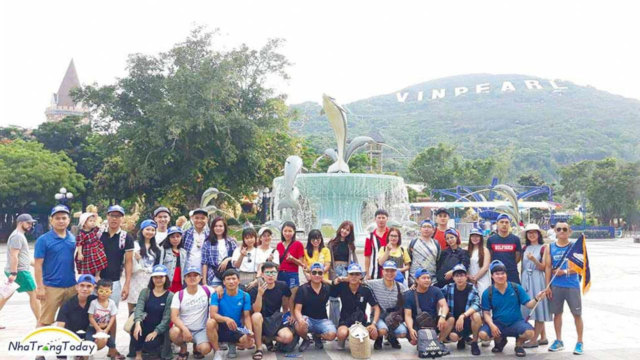 Dịch vụ tour trọn gói, combo khách sạn – lựa chọn lý tưởng cho du khách muốn tiết kiệm chi phí.