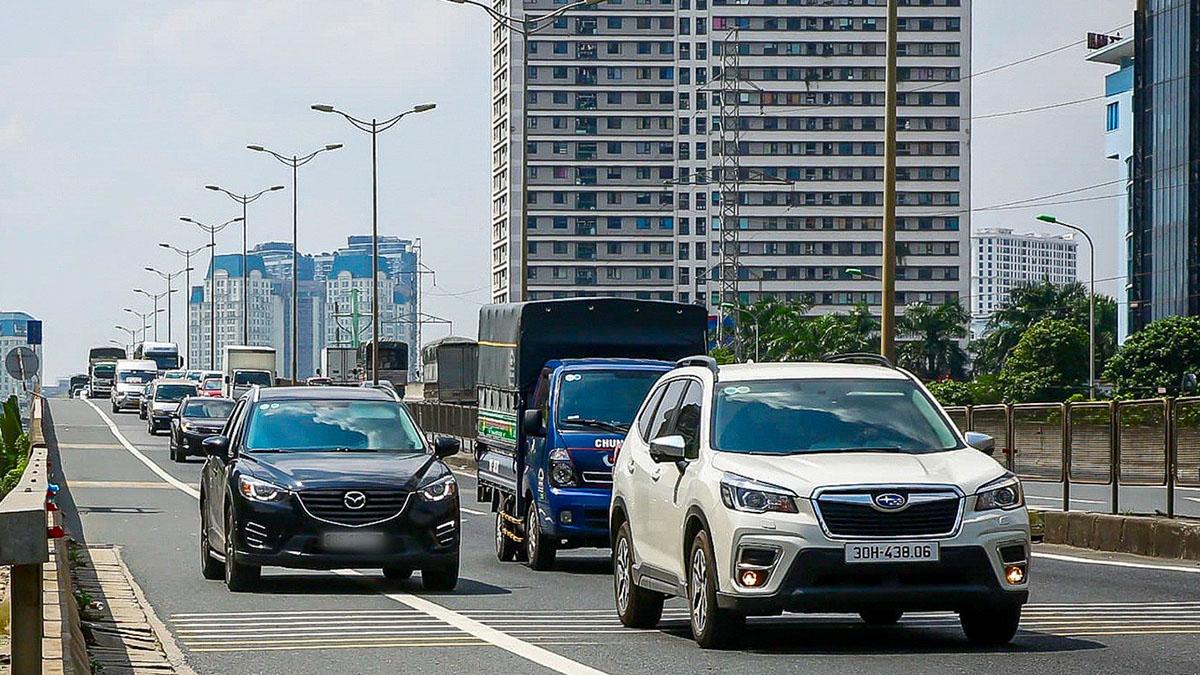 thuê xe ô tô đi Hà Nội, phương tiện linh hoạt, an toàn và tiện nghi