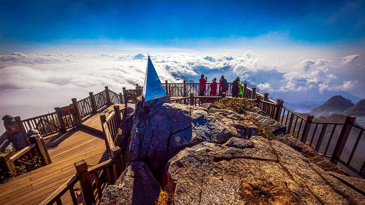 Đỉnh Fansipan - Các điểm tham quan ở Sapa